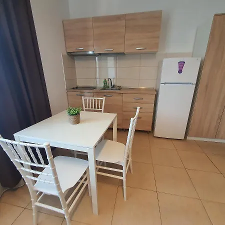 Villa Accommodation Daire *