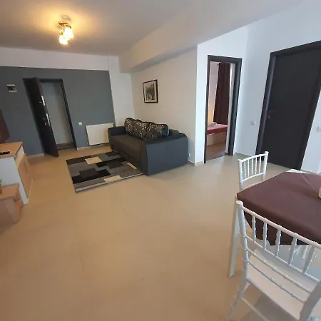 Villa Accommodation *