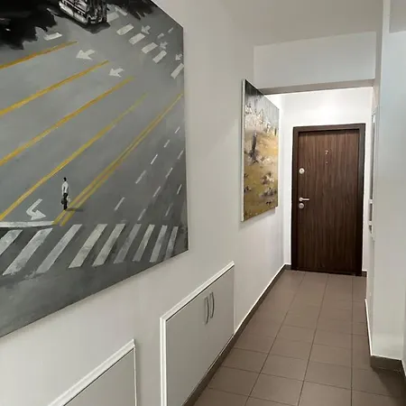 Villa Accommodation דירה *